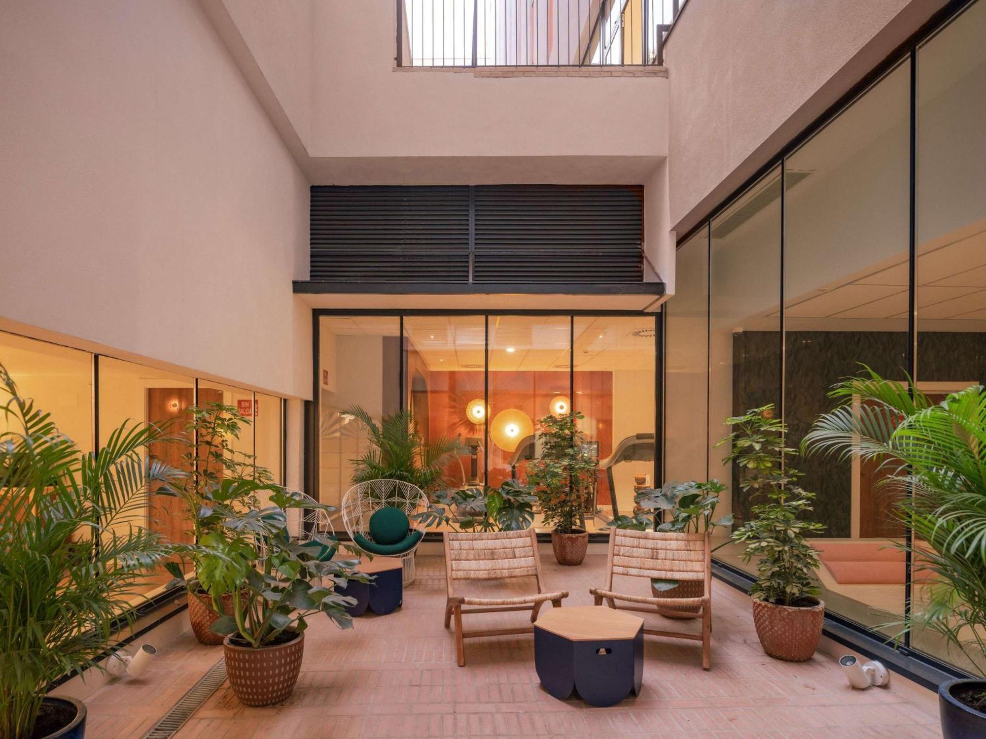 Ibis Styles Sevilla City Santa Justa Exterior foto