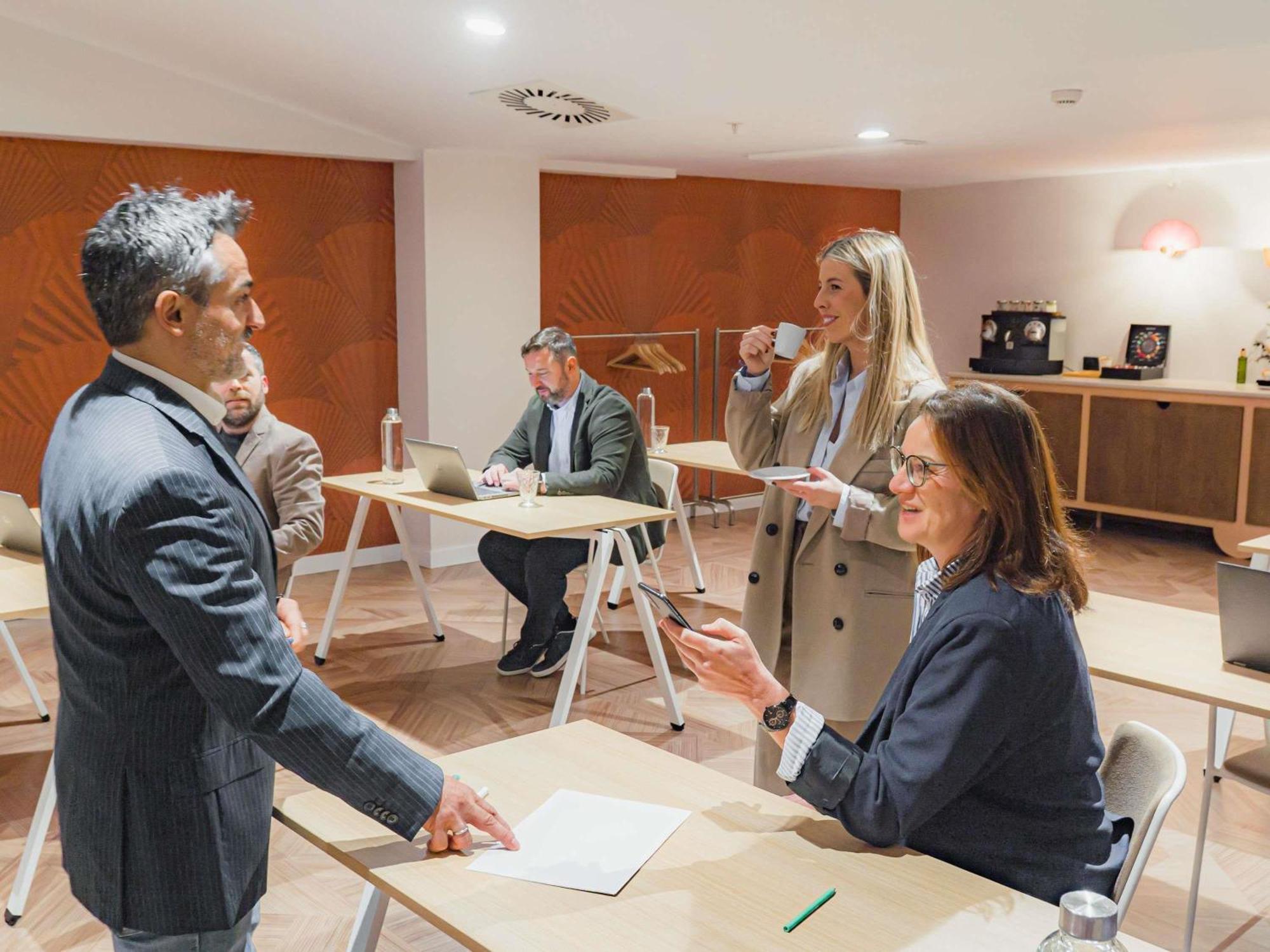 Ibis Styles Sevilla City Santa Justa Exterior foto